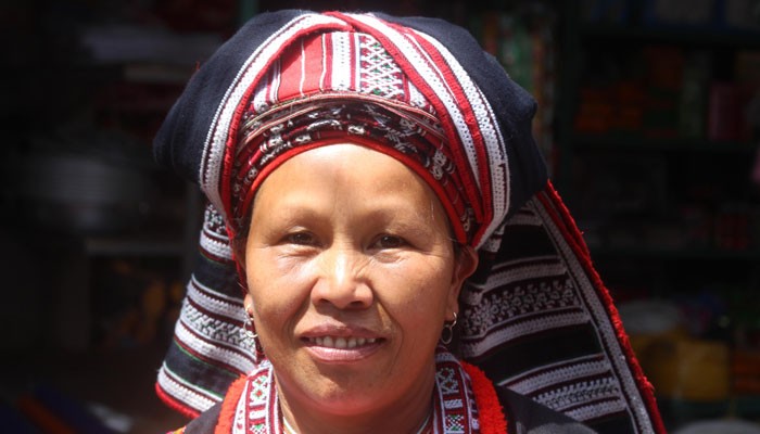 Hoang-su-phi