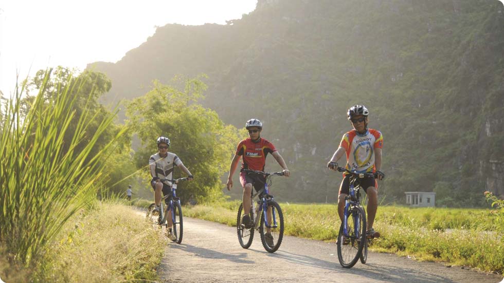 Passeio de bicicleta em Ninh Binh